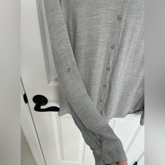 Express The City Shirt Gray Button Down High Low Hem Women’s Size S - Picture 3 of 7